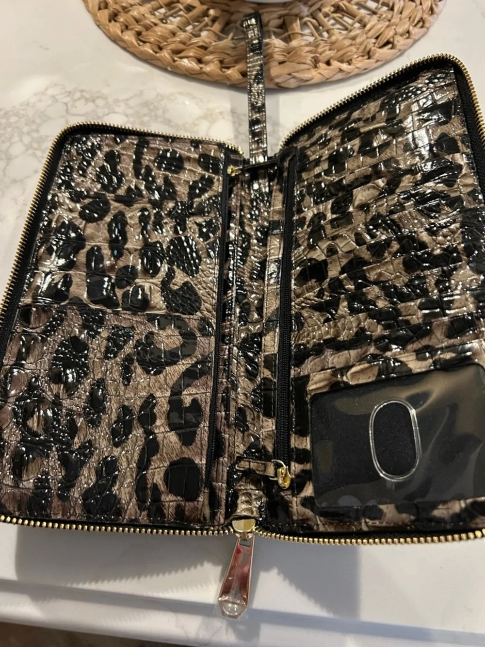 Brahmin Snow Leopard Skyler wallet (like new) - Picture 2 of 6